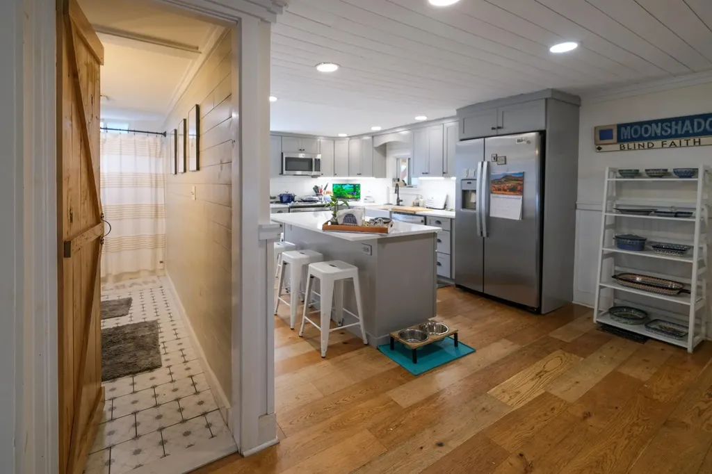 531 Main Street Chester VT 05143