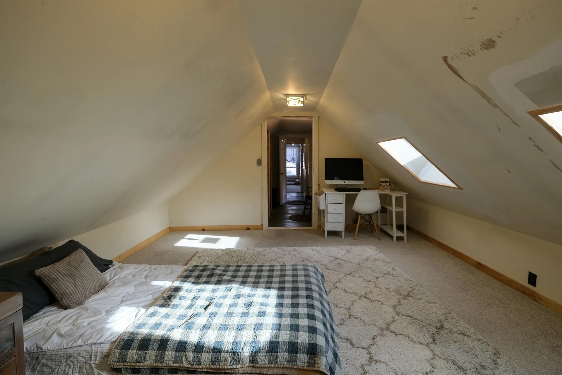 531 Main Street Chester VT 05143