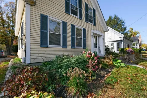 531 Main Street Chester VT 05143