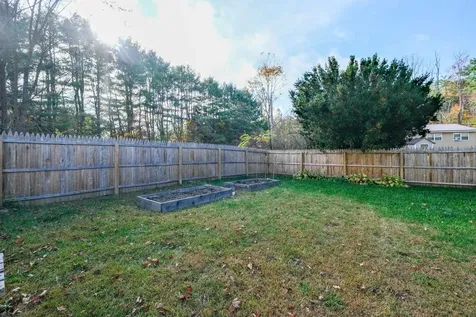 531 Main Street Chester VT 05143