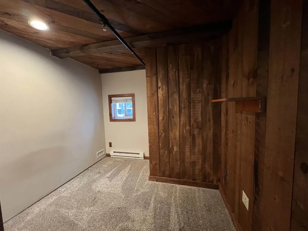 79 Amherst Street Milford NH 03055