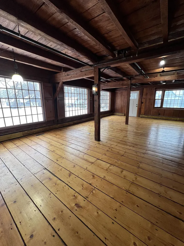 79 Amherst Street Milford NH 03055