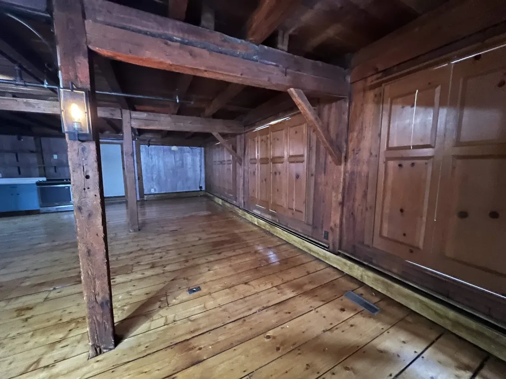 79 Amherst Street Milford NH 03055