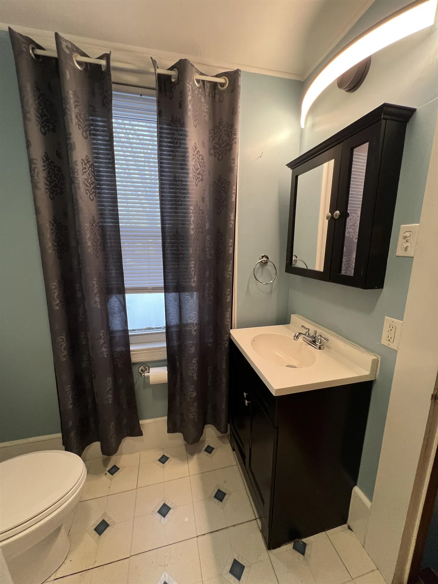 79 Amherst Street Milford NH 03055