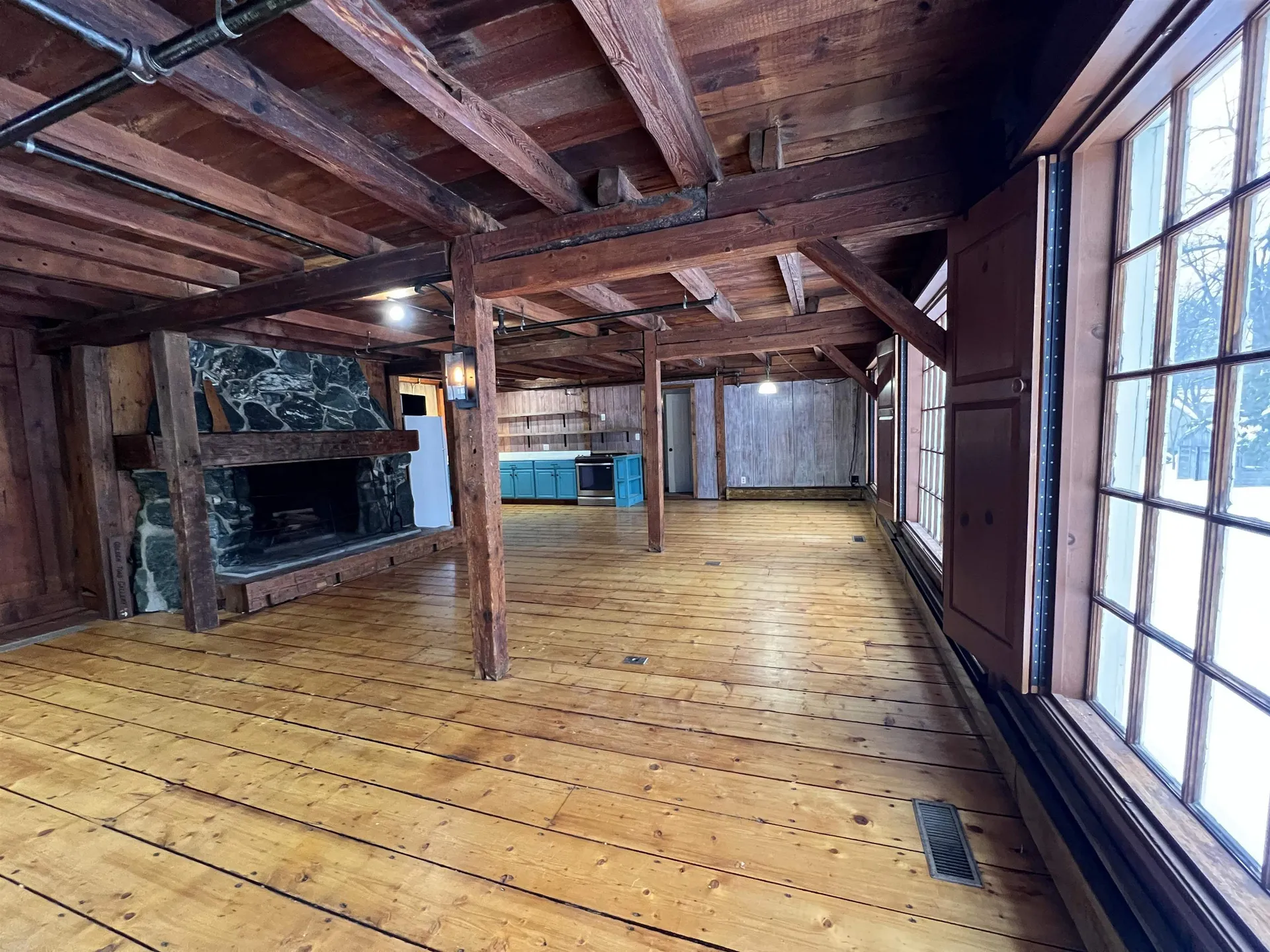 79 Amherst Street Milford NH 03055