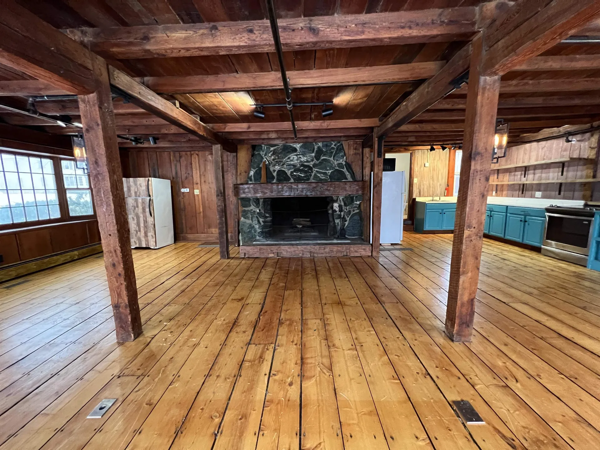 79 Amherst Street Milford NH 03055