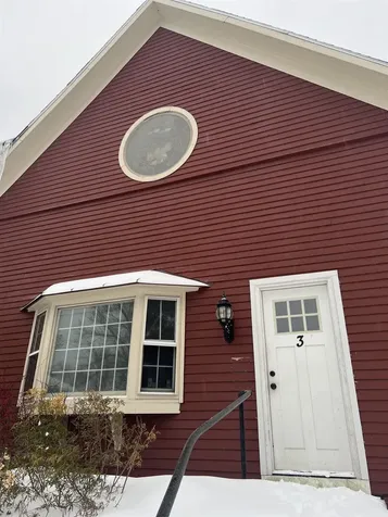 79 Amherst Street Milford NH 03055