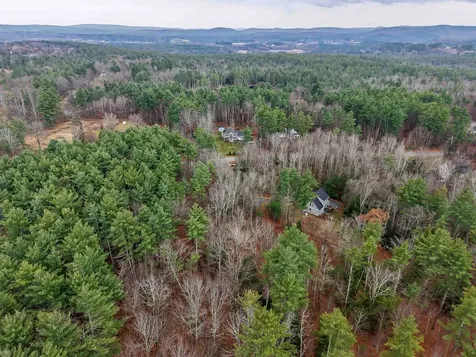 7 Dow Road Mont Vernon NH 03057