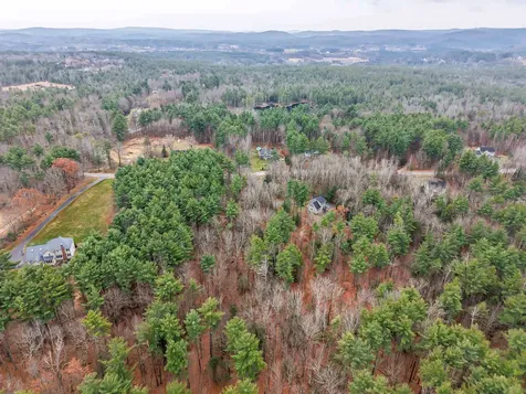 7 Dow Road Mont Vernon NH 03057