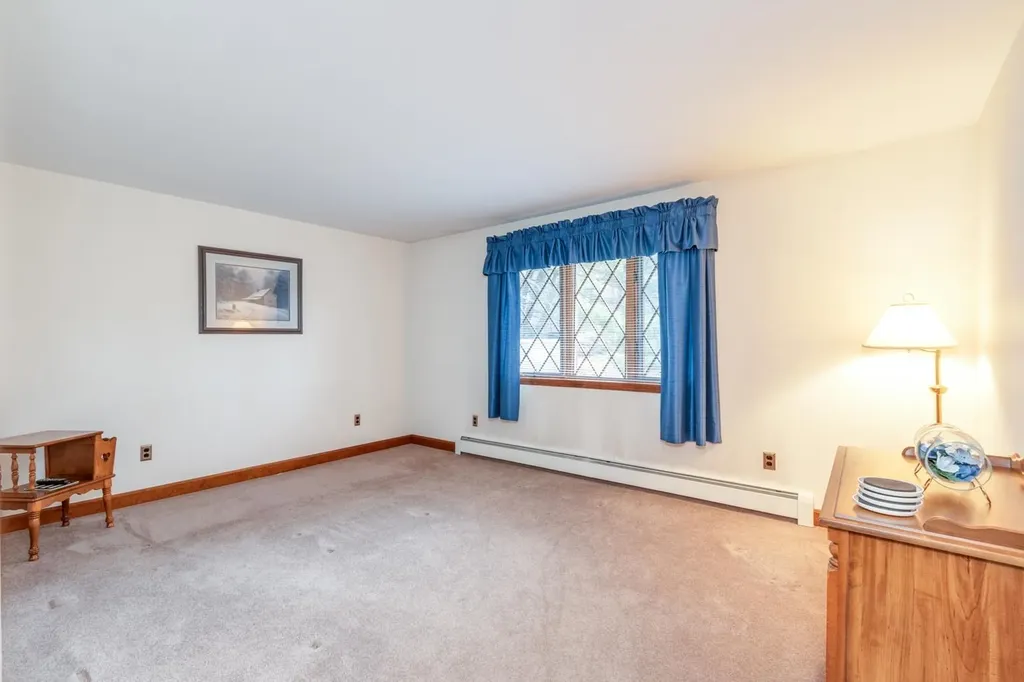 1 Currier Road Pelham NH 03076