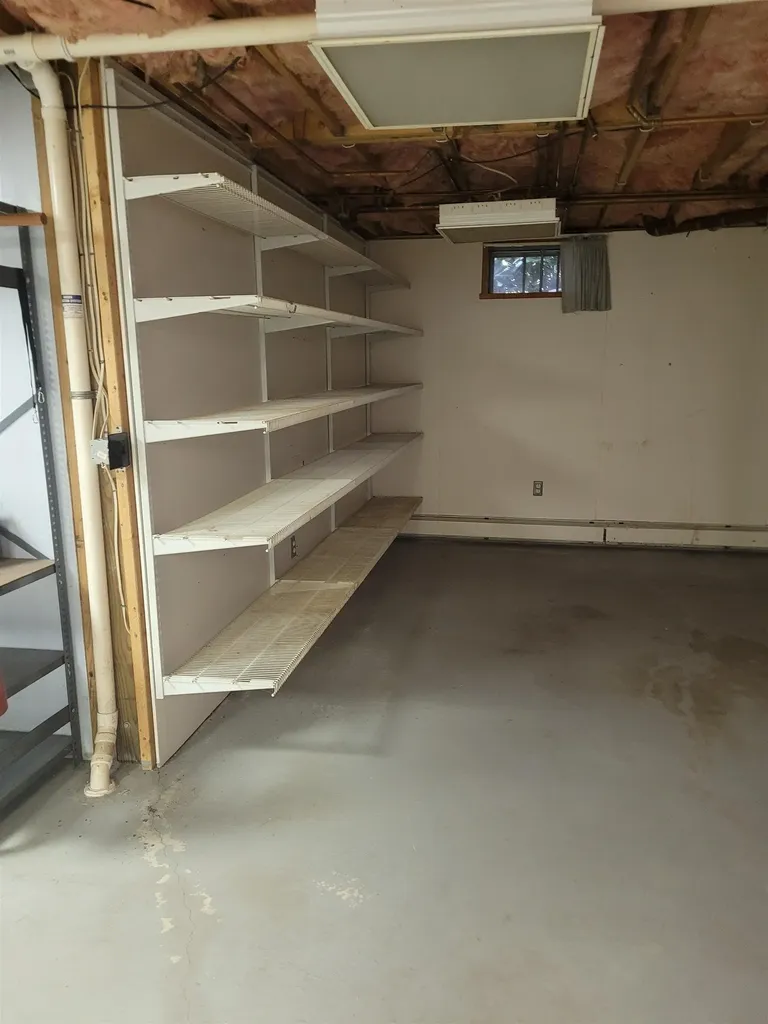 1 Currier Road Pelham NH 03076