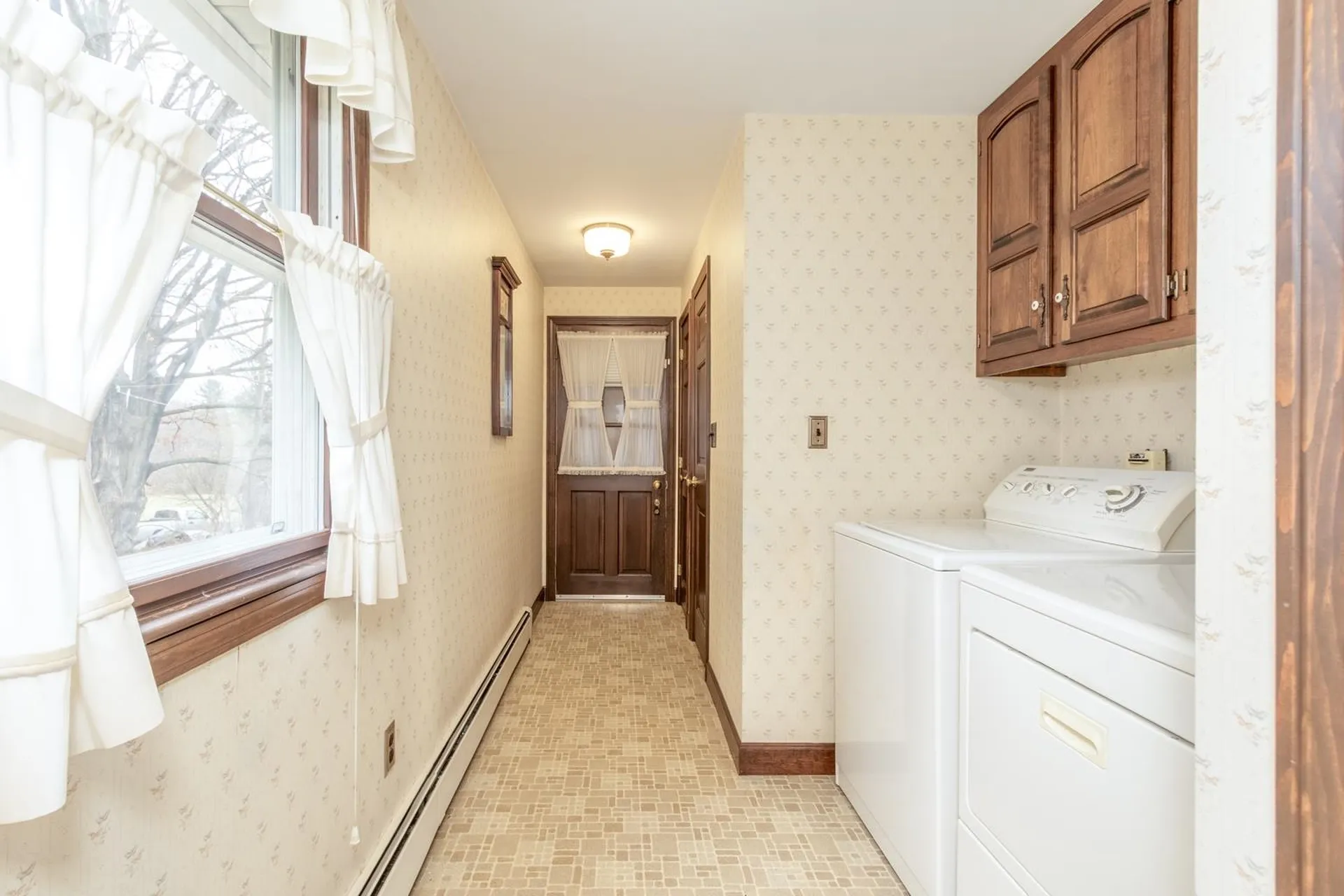 1 Currier Road Pelham NH 03076