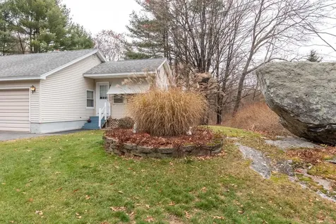 1 Currier Road Pelham NH 03076