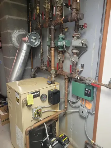 1 Currier Road Pelham NH 03076