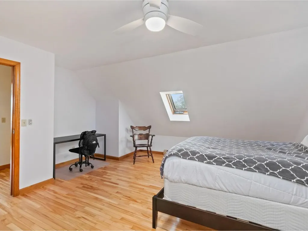 34 Knoll Circle South Burlington VT 05403