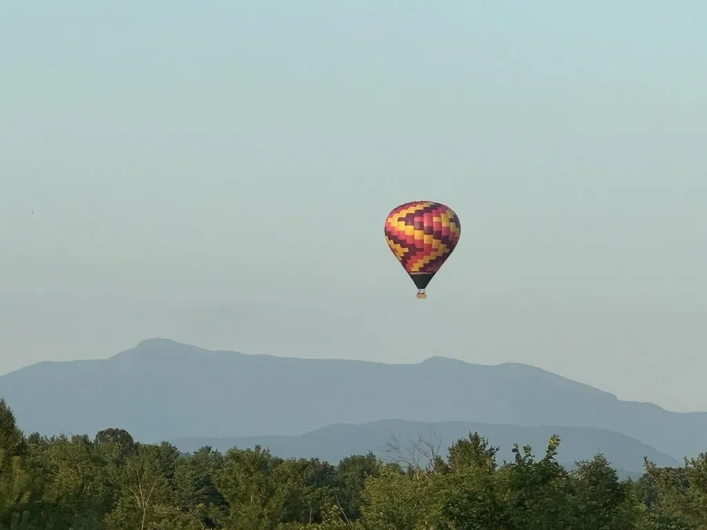 34 Knoll Circle South Burlington VT 05403