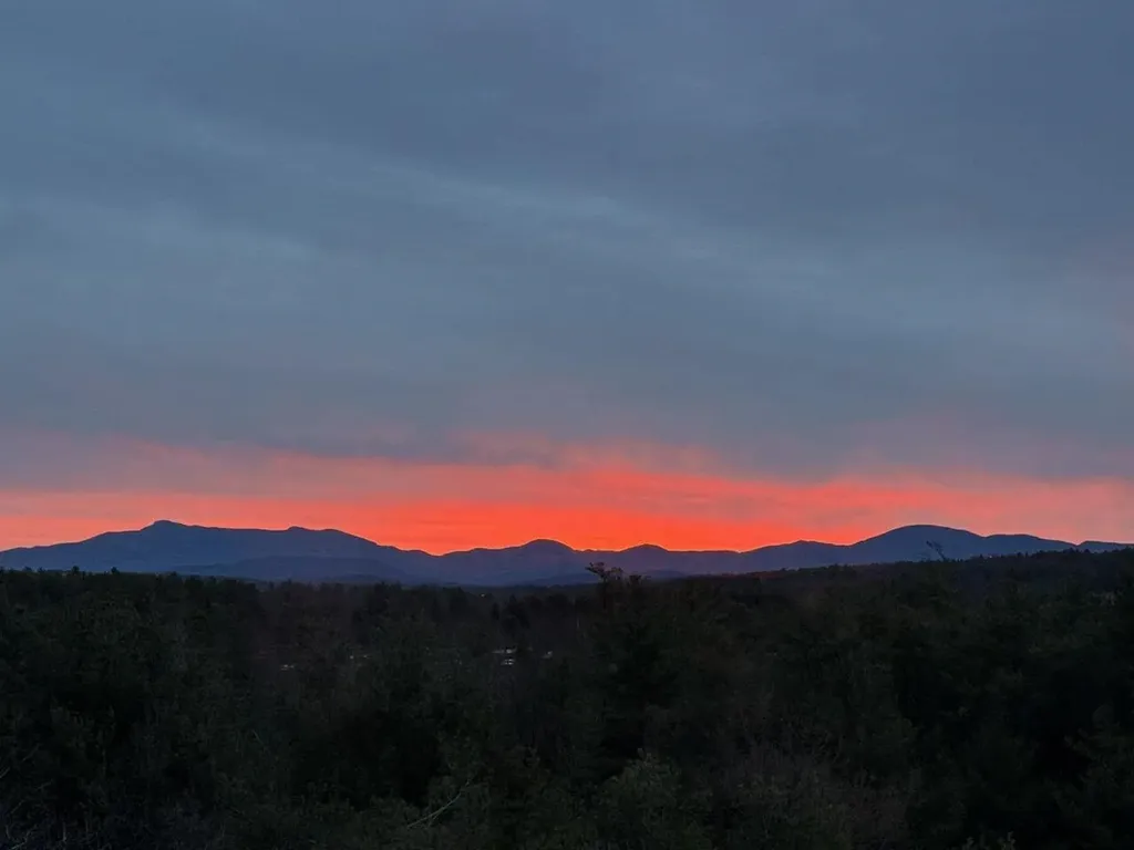 34 Knoll Circle South Burlington VT 05403