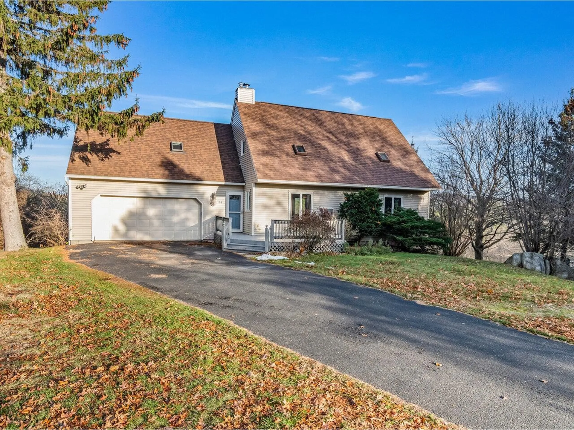 34 Knoll Circle South Burlington VT 05403