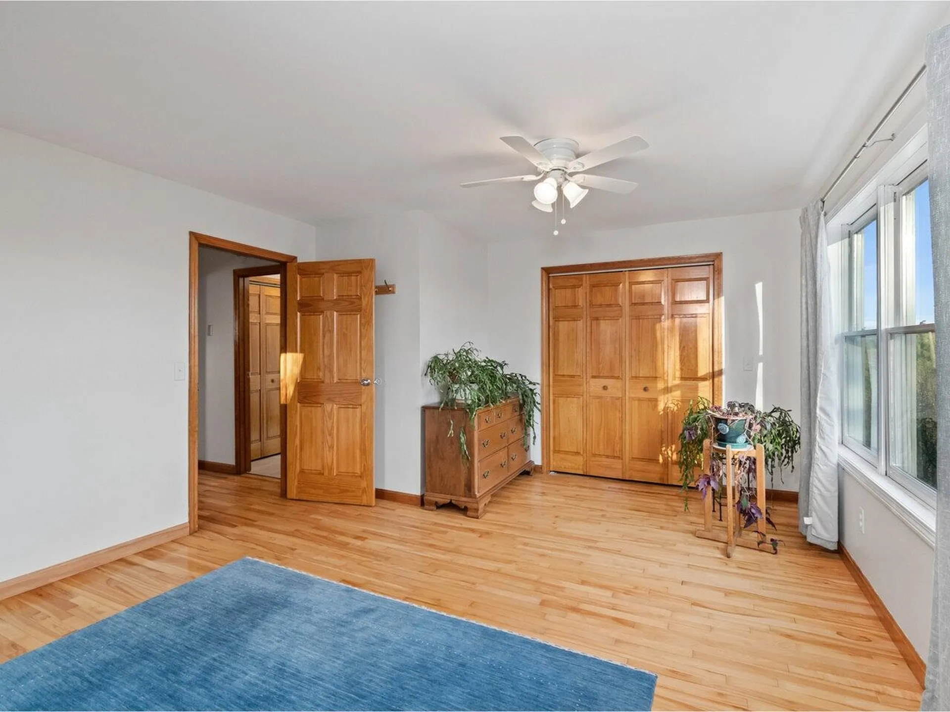 34 Knoll Circle South Burlington VT 05403