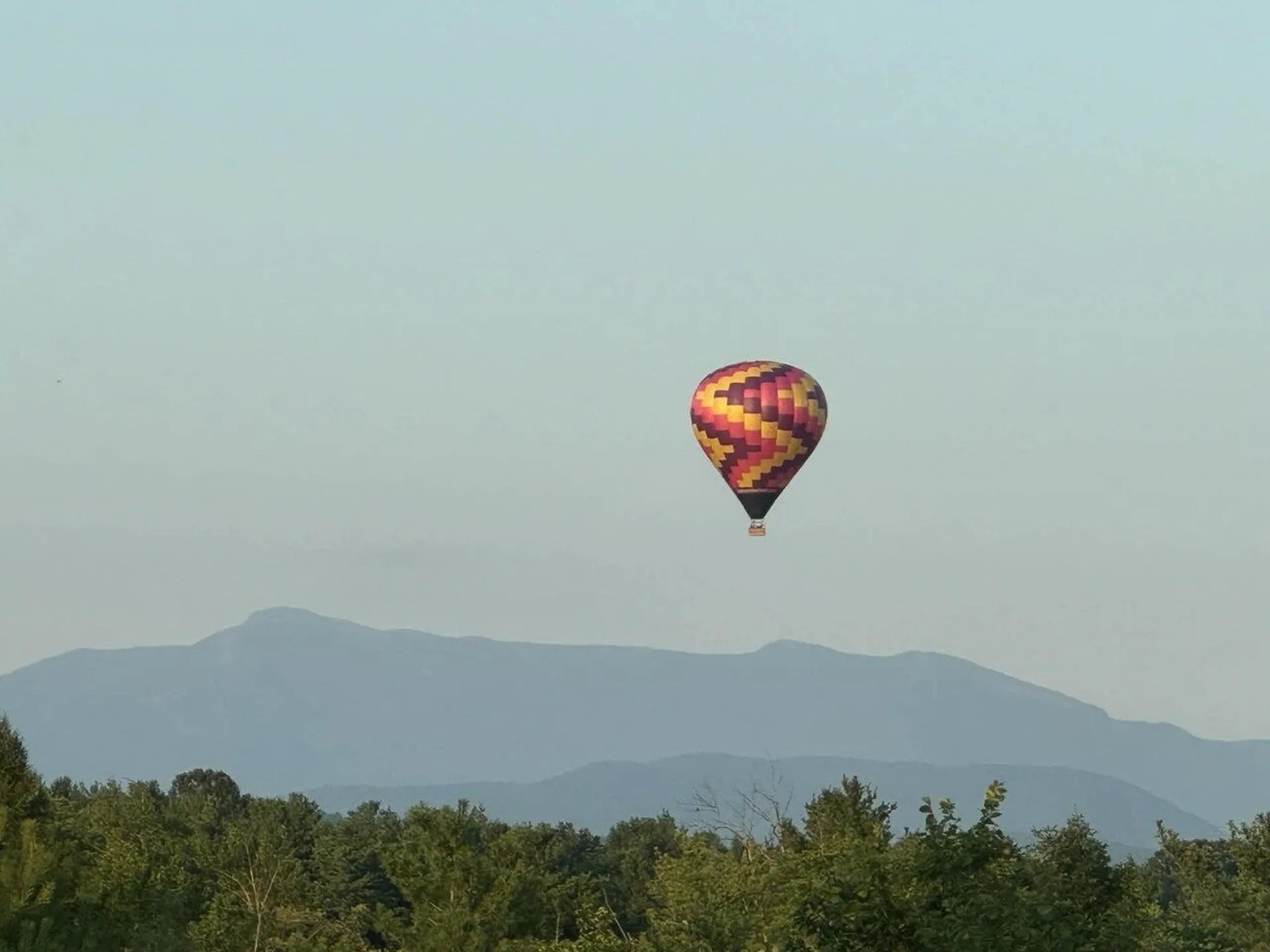 34 Knoll Circle South Burlington VT 05403