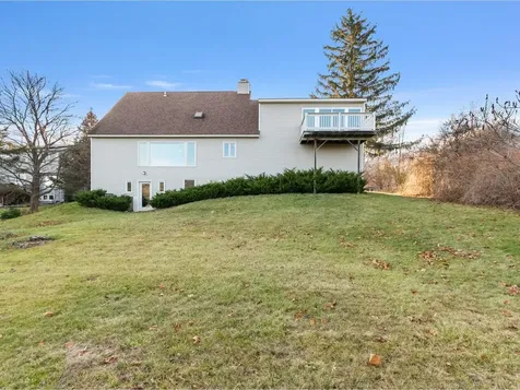 34 Knoll Circle South Burlington VT 05403