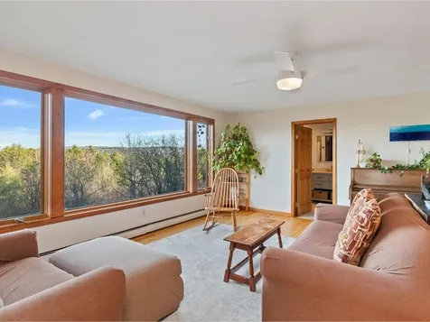 34 Knoll Circle South Burlington VT 05403