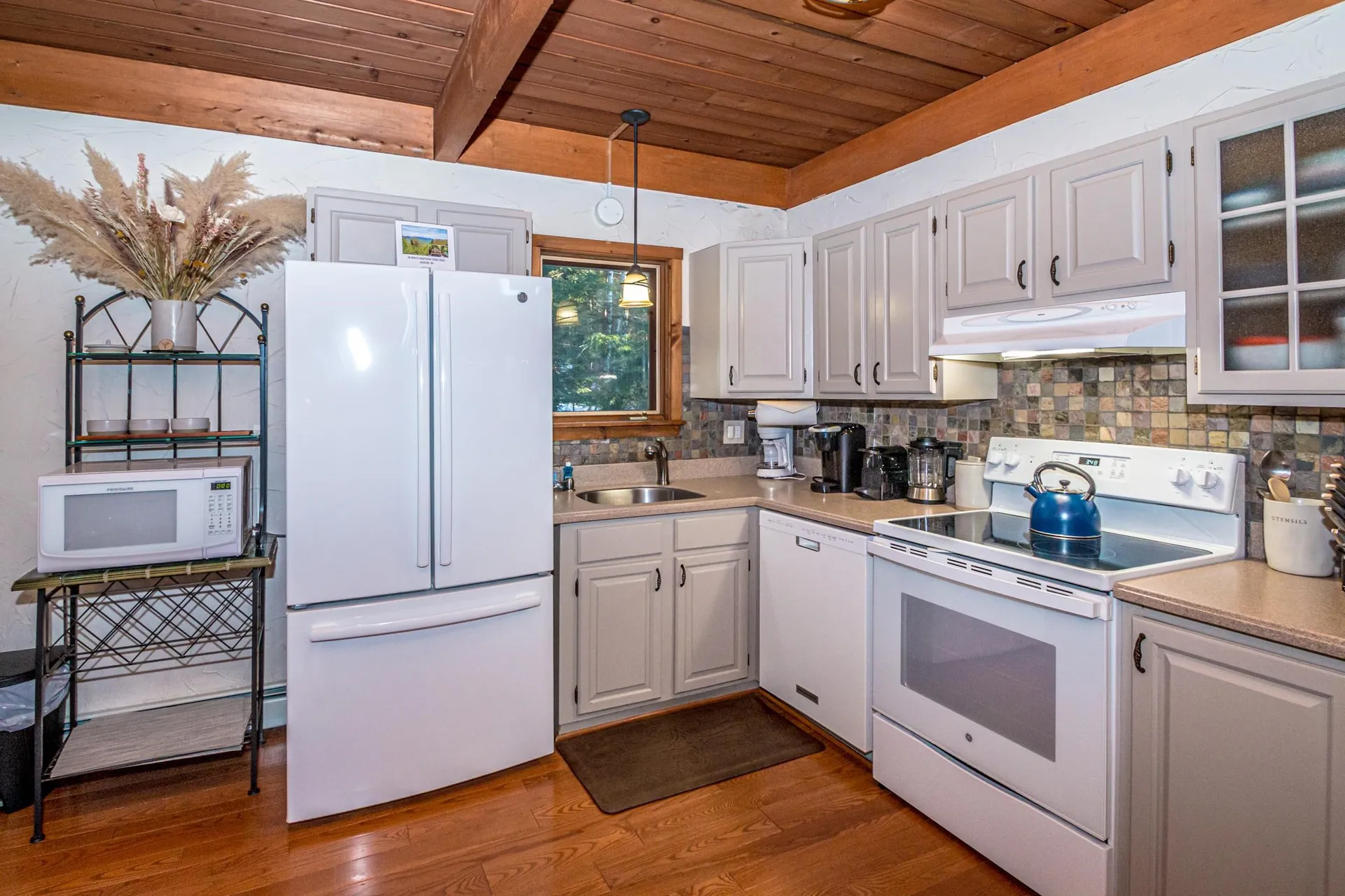 28 North Hampshire Ridge Jackson NH 03846