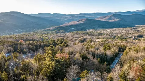 28 North Hampshire Ridge Jackson NH 03846