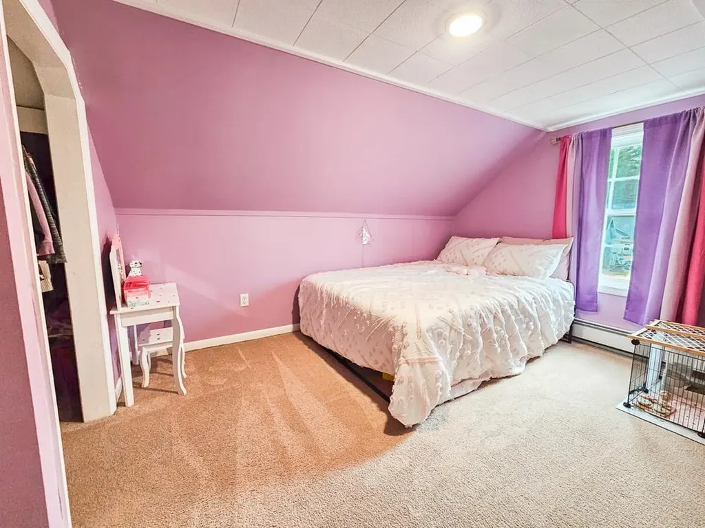 62 Mast Road Epping NH 03042