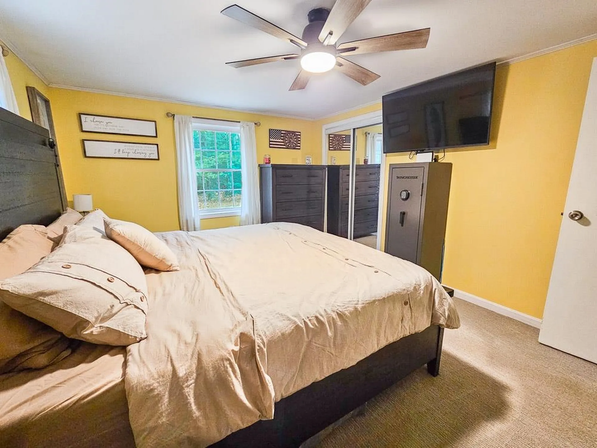 62 Mast Road Epping NH 03042