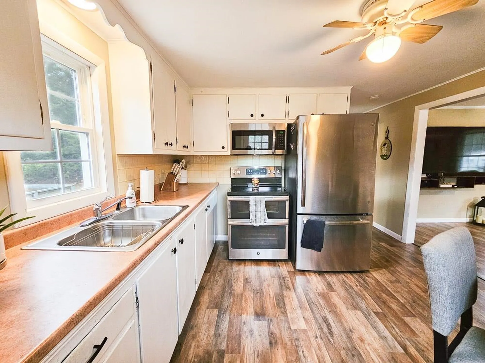 62 Mast Road Epping NH 03042