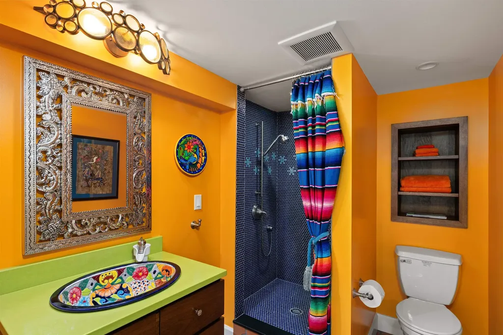 64 Needle Leaf Lane Stowe VT 05672