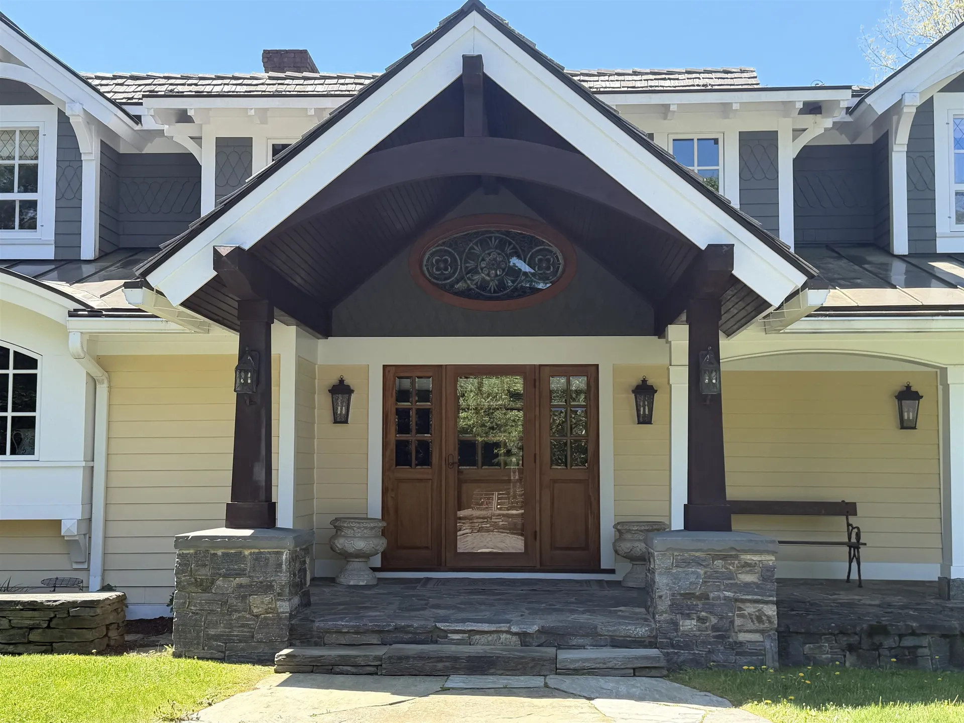 64 Needle Leaf Lane Stowe VT 05672