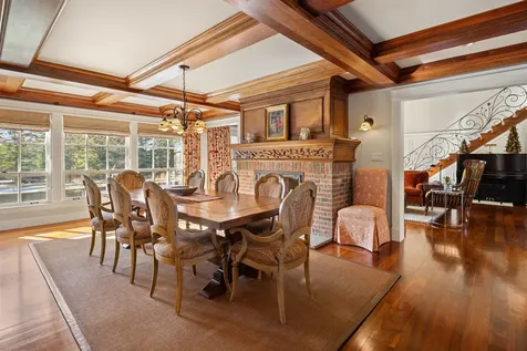 64 Needle Leaf Lane Stowe VT 05672