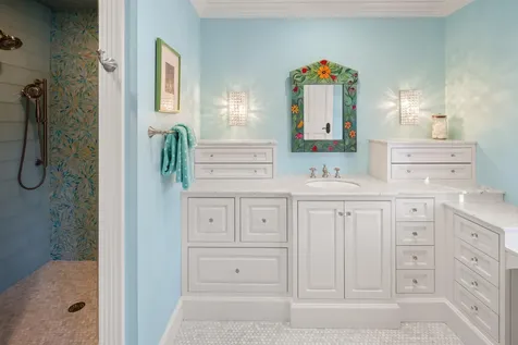 64 Needle Leaf Lane Stowe VT 05672