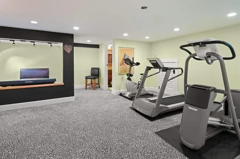 64 Needle Leaf Lane Stowe VT 05672