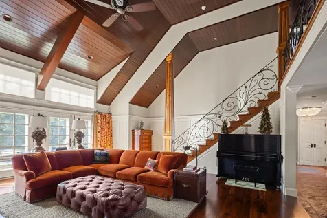 64 Needle Leaf Lane Stowe VT 05672