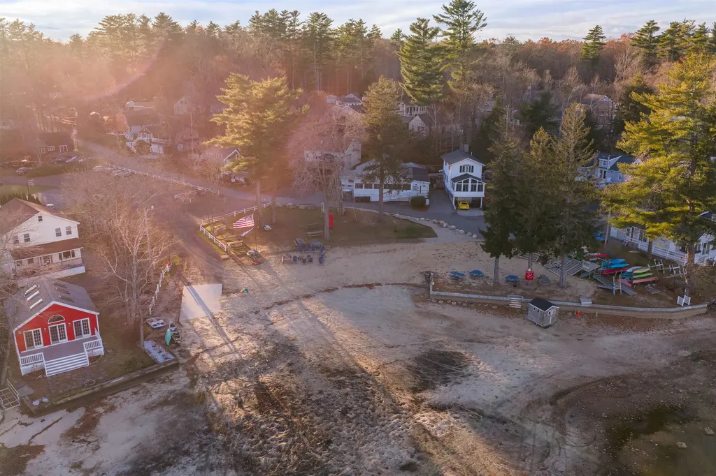 120 Chases Grove Road Derry NH 03038