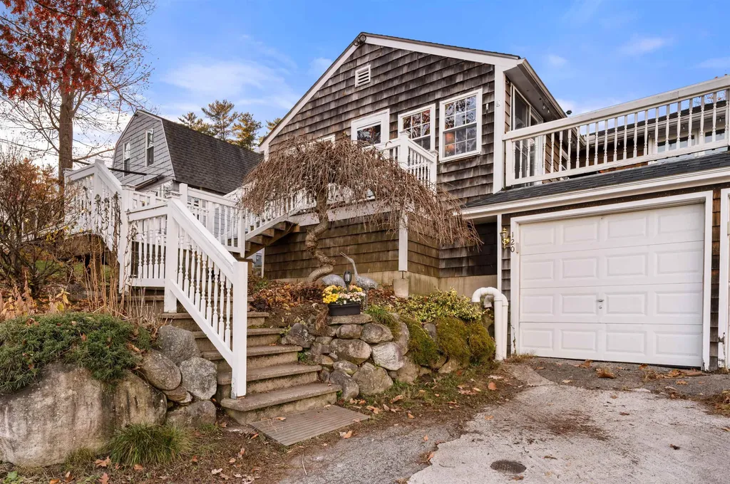 120 Chases Grove Road Derry NH 03038