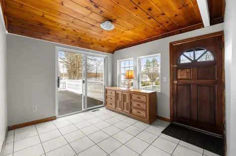 120 Chases Grove Road Derry NH 03038