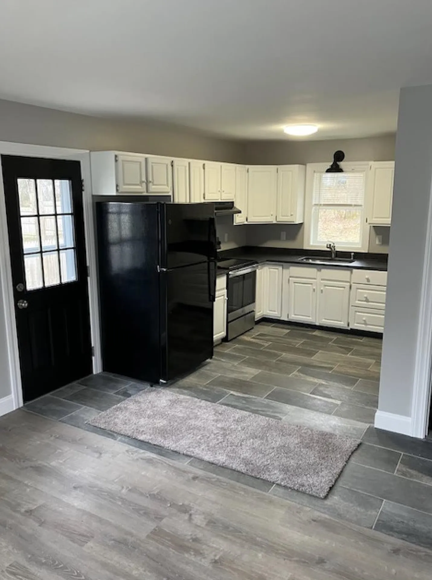 13 Bullard Street Hartford VT 05001