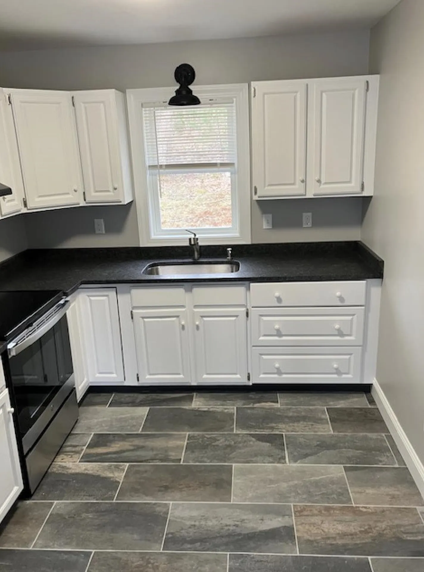 13 Bullard Street Hartford VT 05001