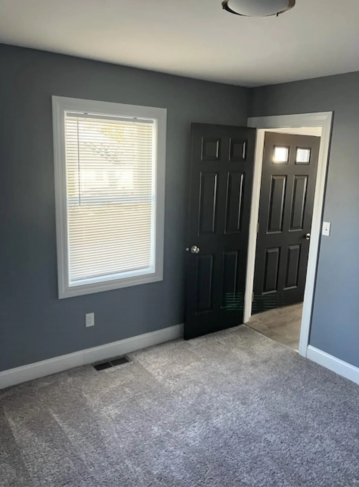 13 Bullard Street Hartford VT 05001