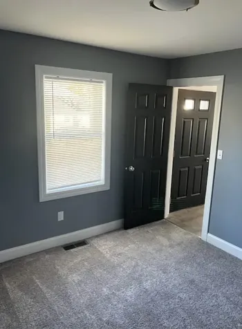 13 Bullard Street Hartford VT 05001