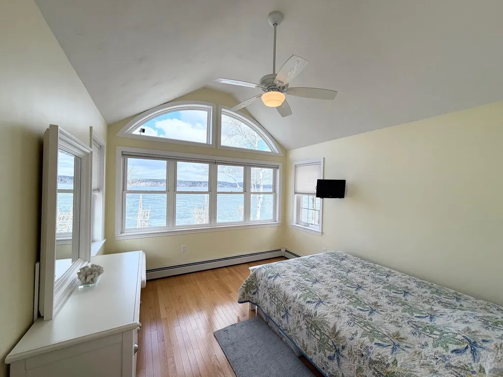 144 Lake Street Laconia NH 03246