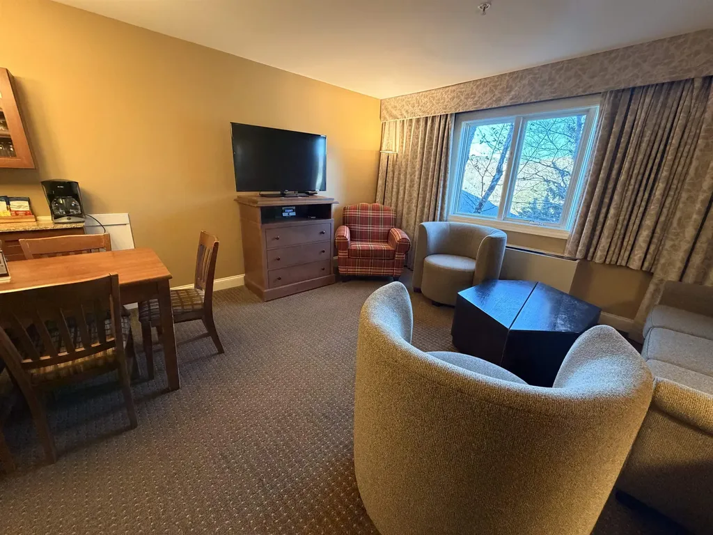 204/206 Qtr 2 Grand Summit Way Dover VT 05356