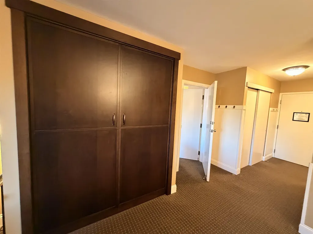 204/206 Qtr 2 Grand Summit Way Dover VT 05356