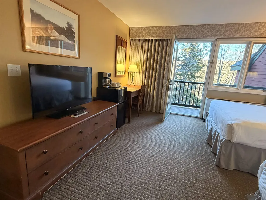 204/206 Qtr 2 Grand Summit Way Dover VT 05356