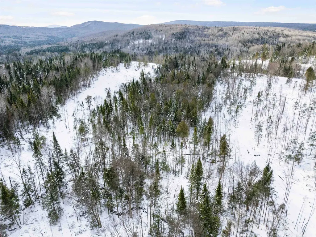 5626 Vt Route 114 Canaan VT 05903