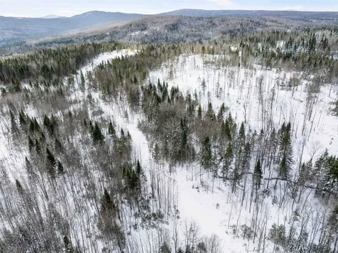 5626 Vt Route 114 Canaan VT 05903